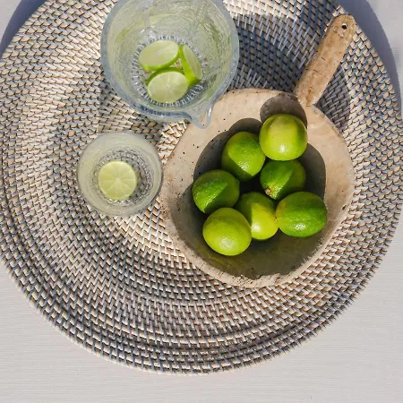 Birdcage 33 - Adult Only فندق يالِكافاك