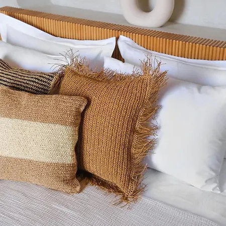 Birdcage 33 - Adult Only فندق يالِكافاك