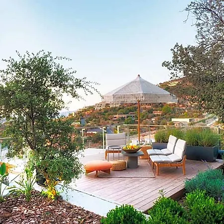 Birdcage 33 - Adult Only Hotel *